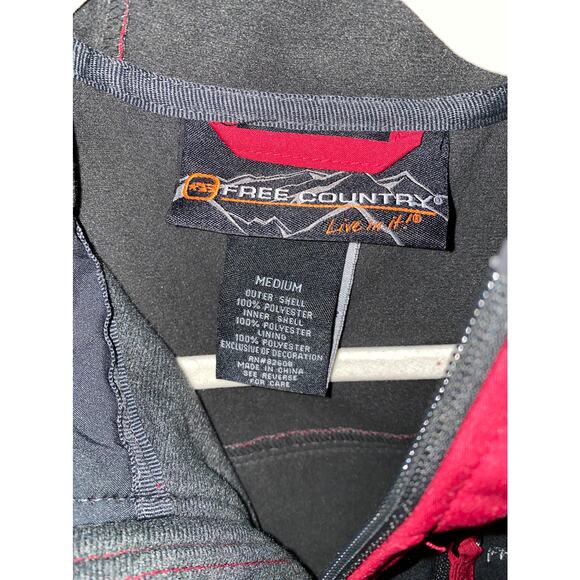 NWT-Free Country Boy's Soft Shell Hooded Jacket Size Medium - Picture 4 of 6